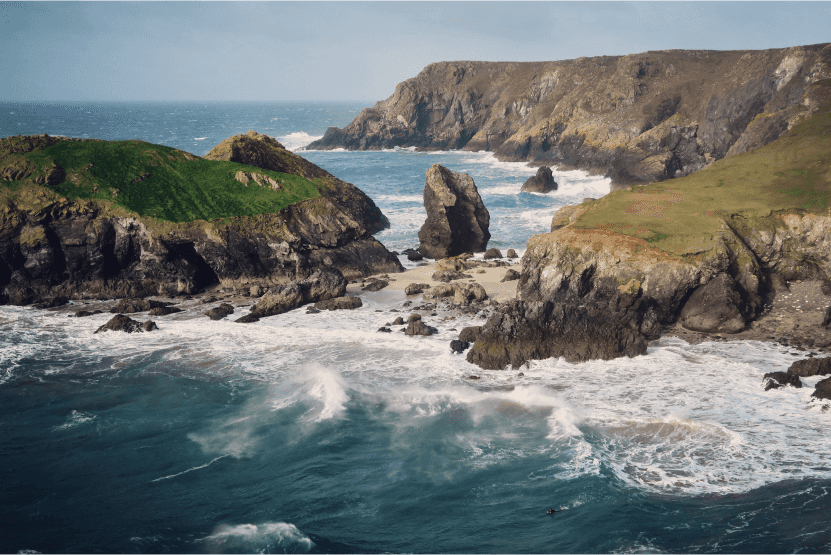 kynance-cove-cornwall